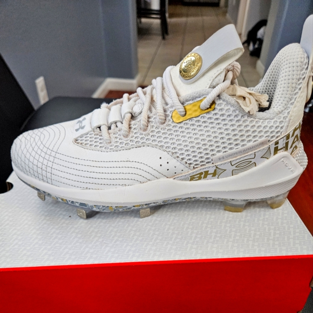 Under Armour Harper 7 Low ST